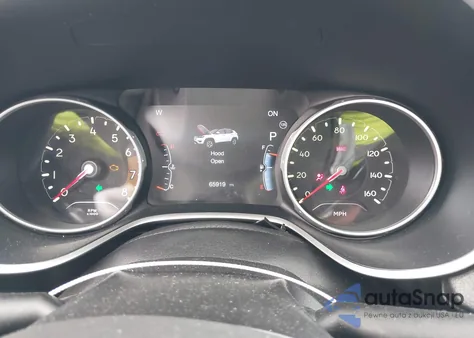 2018 Jeep Compass Latitude 4X4 from USA, damaged, VIN 3C4NJDBB2JT155243